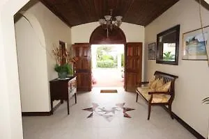 Hotel Villa Roma Montego Bay