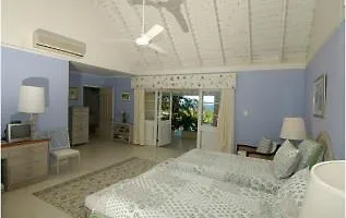 Villa Roma Montego Bay 3*,